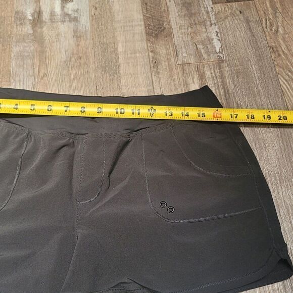 Prana Women’s Black Board Athletic Shorts Size Large - Picture 6 of 7